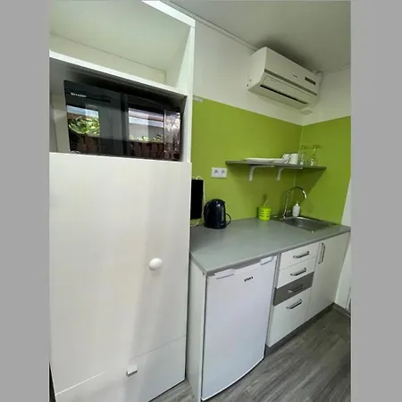 Tutti Apartman 2 Apartment Balatonlelle